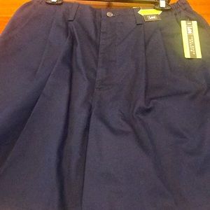 Navy blue Levi’s short shorts size 14M